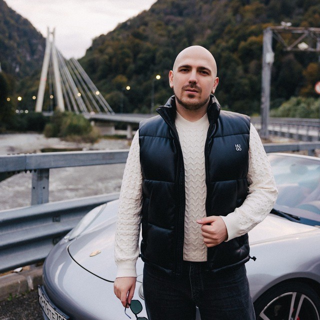 Артем Красивский