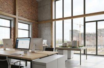 Отдел продаж застройщика - современный офис с видом на строящийся жилой комплекс